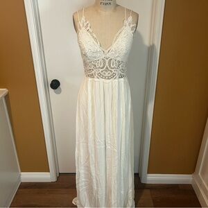 Windsor Lace White Dress